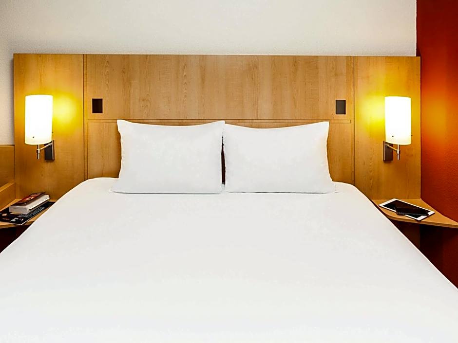 ibis Lyon Est Chaponnay