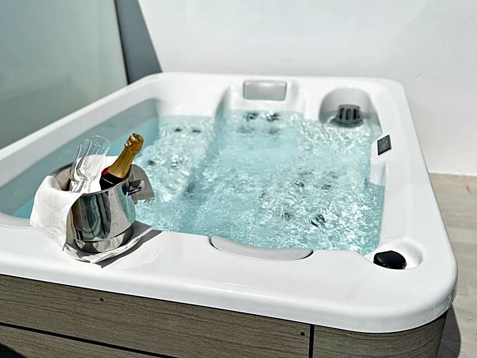 Plaza Santa Ponsa Boutique - Adults Only.