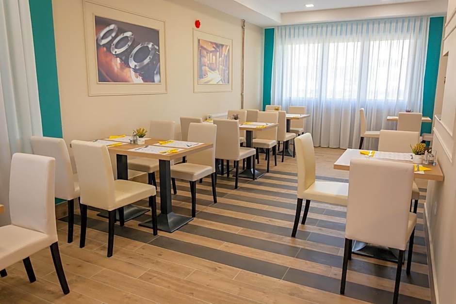 Hotel & Distillery Monogram