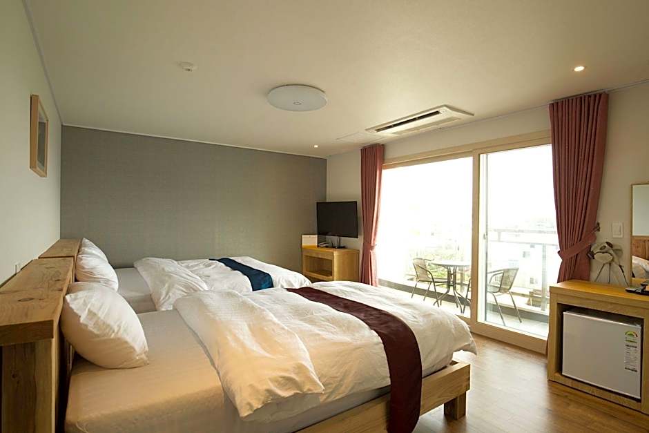 Chun Ji yeon Crystal Hotel
