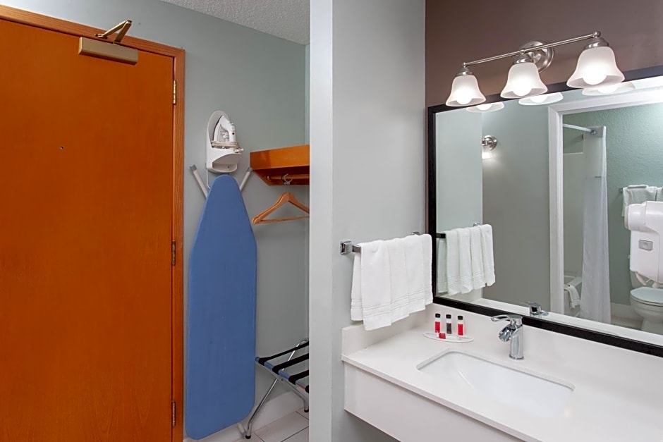 Baymont by Wyndham Grand Haven