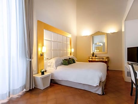 Deluxe Twin Room with Sofa bed