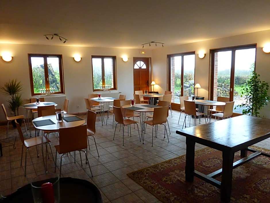 Hôtel Les Charmilles de Mormal