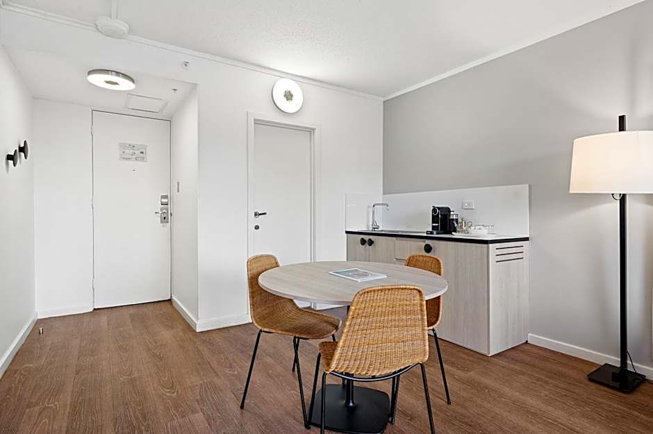 The Plaza Hotel Kalgoorlie