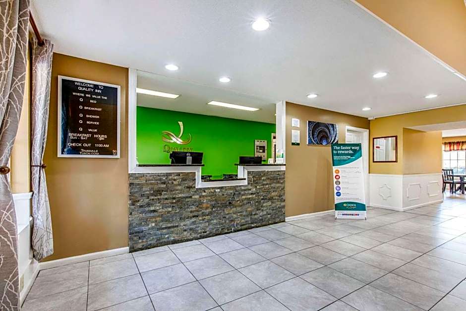 Quality Inn Bessemer I-20 exit 108