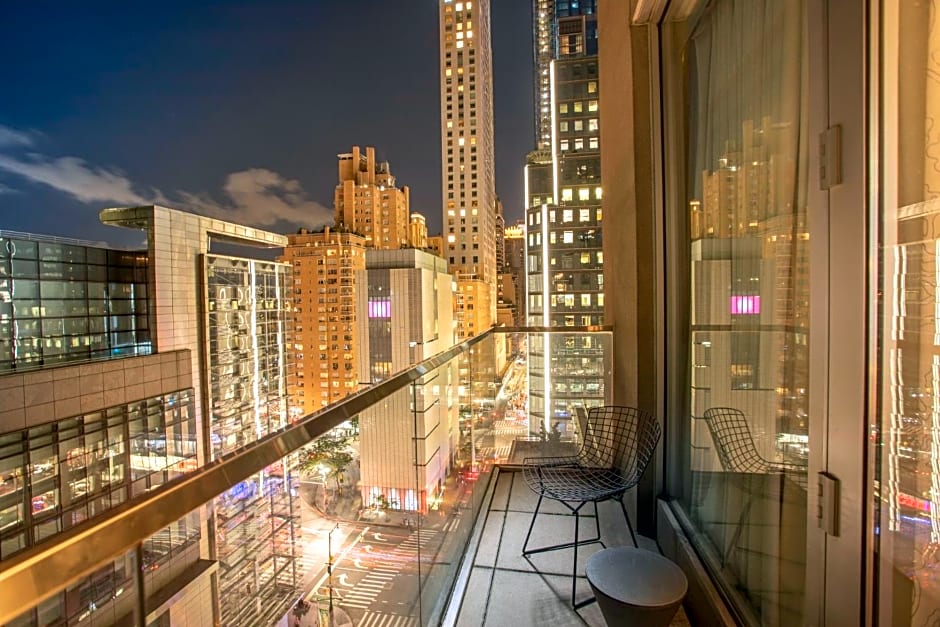 6 Columbus Central Park Hotel