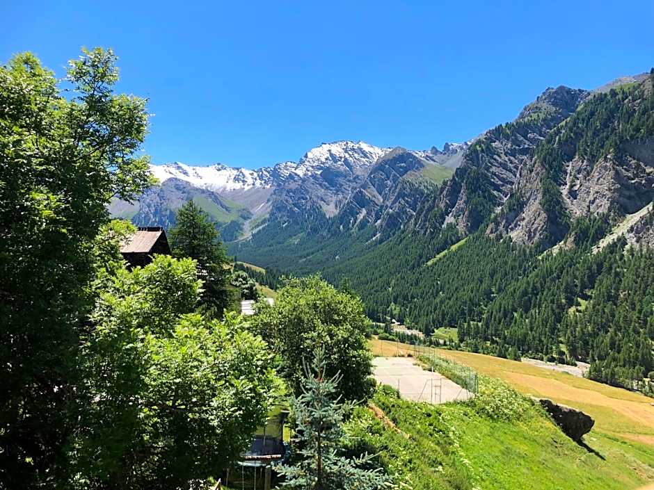 Les Chalets du Villard