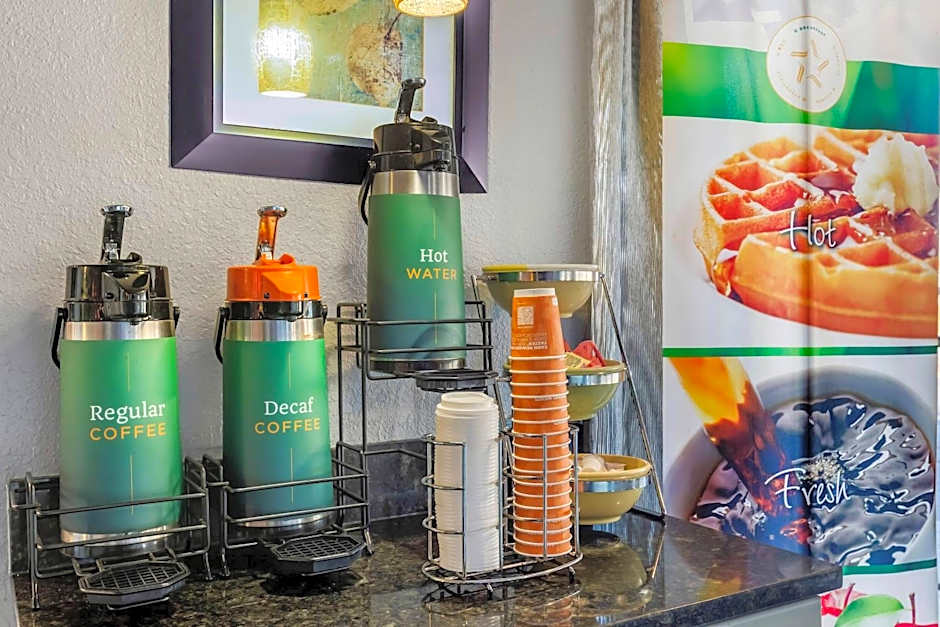 Quality Inn & Suites Easley - Greenville