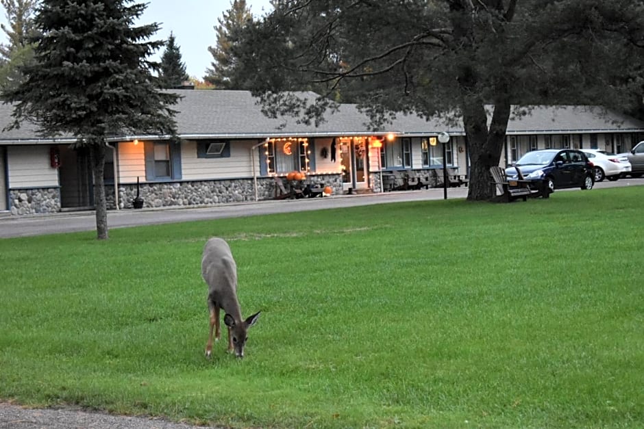 Country Club Motel