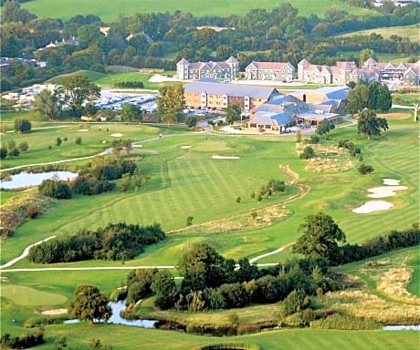 The Wiltshire Hotel, Golf and Leisure Resort