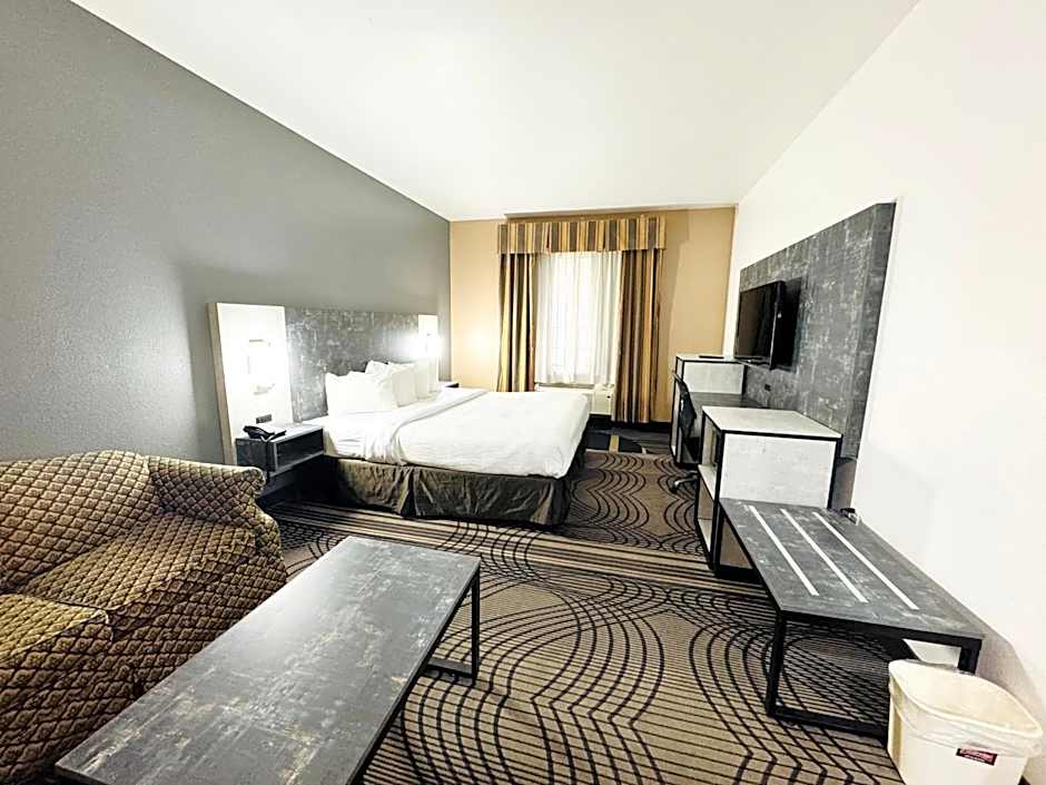 FairBridge Inn & Suites Cleburne