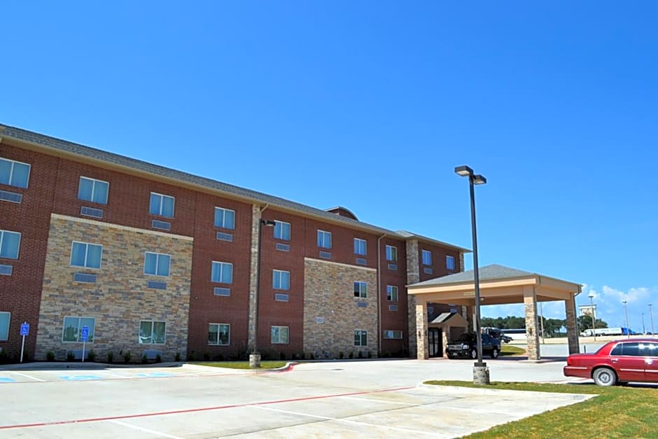 Red River Inn And Suites
