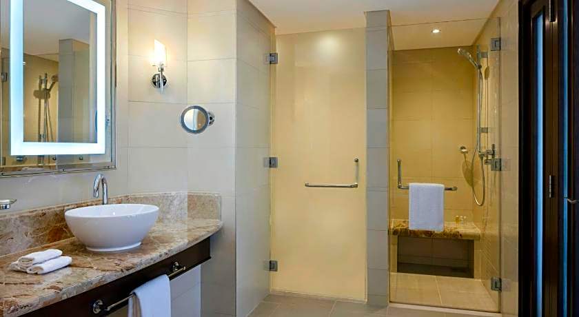 Sheraton Oman Hotel