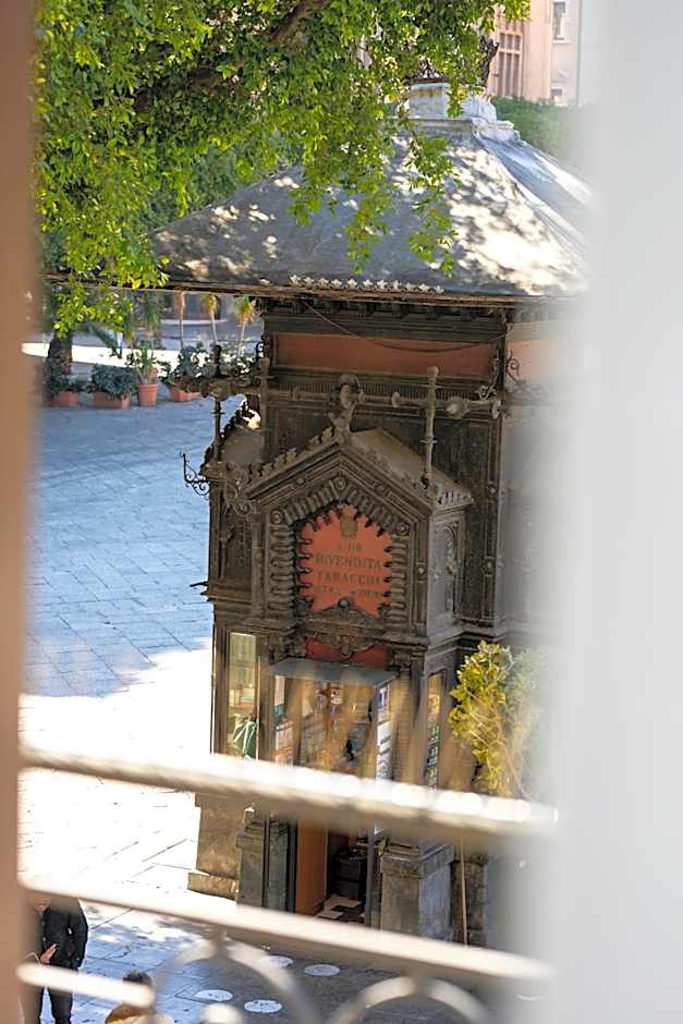 Palazzo Sovrana Serviced Luxury Apartments
