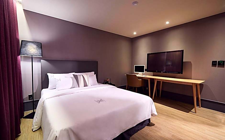 Healasis Hotel