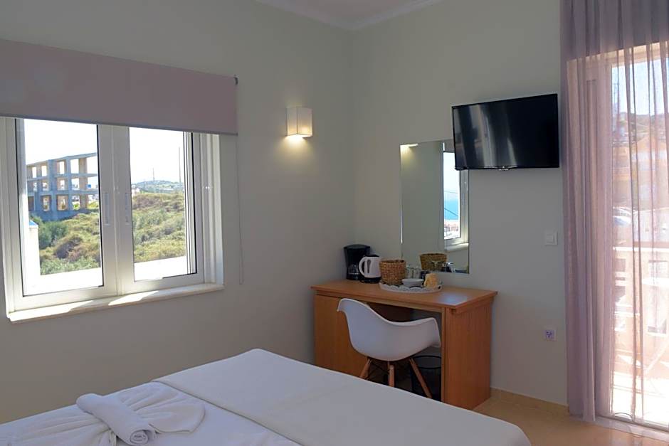 Mithos Premium Rooms