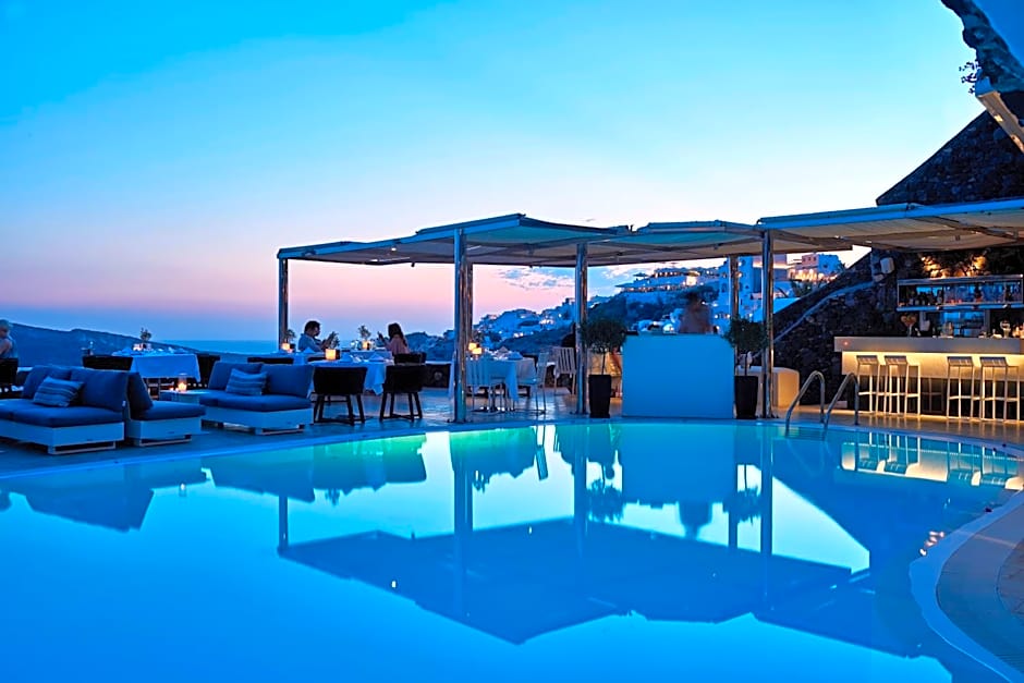 Canaves Oia Suites - Small Luxury Hotels of the World