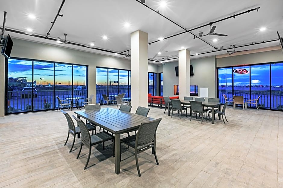 Holiday Inn Lubbock South, an IHG Hotel