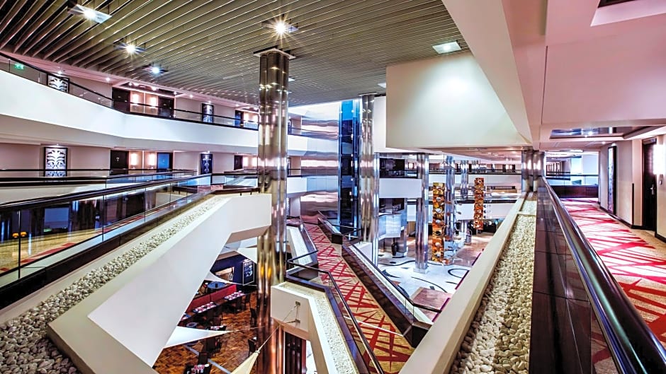 Crowne Plaza Dubai Deira By IHG