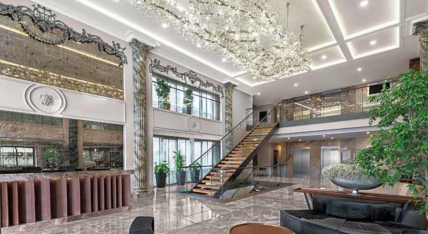 DoubleTree by Hilton Istanbul Gayrettepe