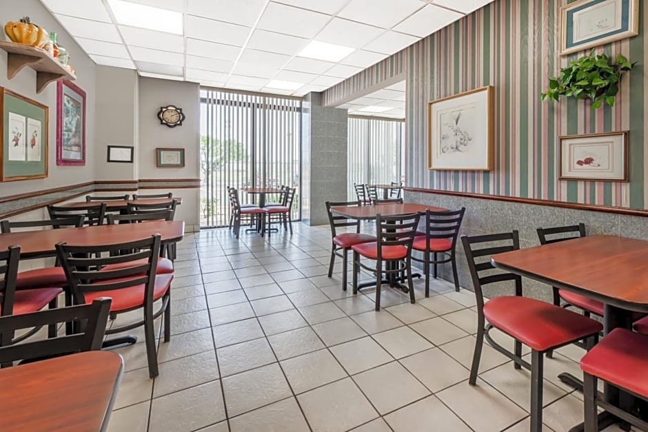 Days Inn by Wyndham Amarillo East