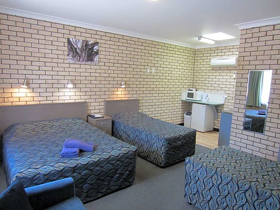 Cowra Crest Motel