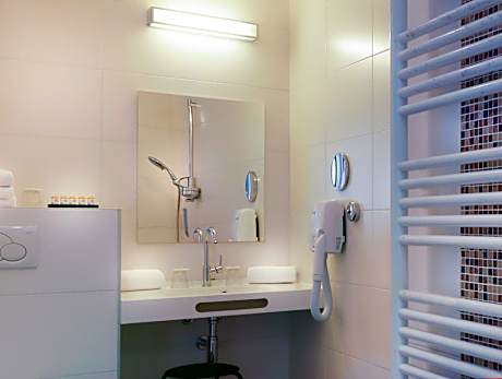 Triple Room - Disability Access