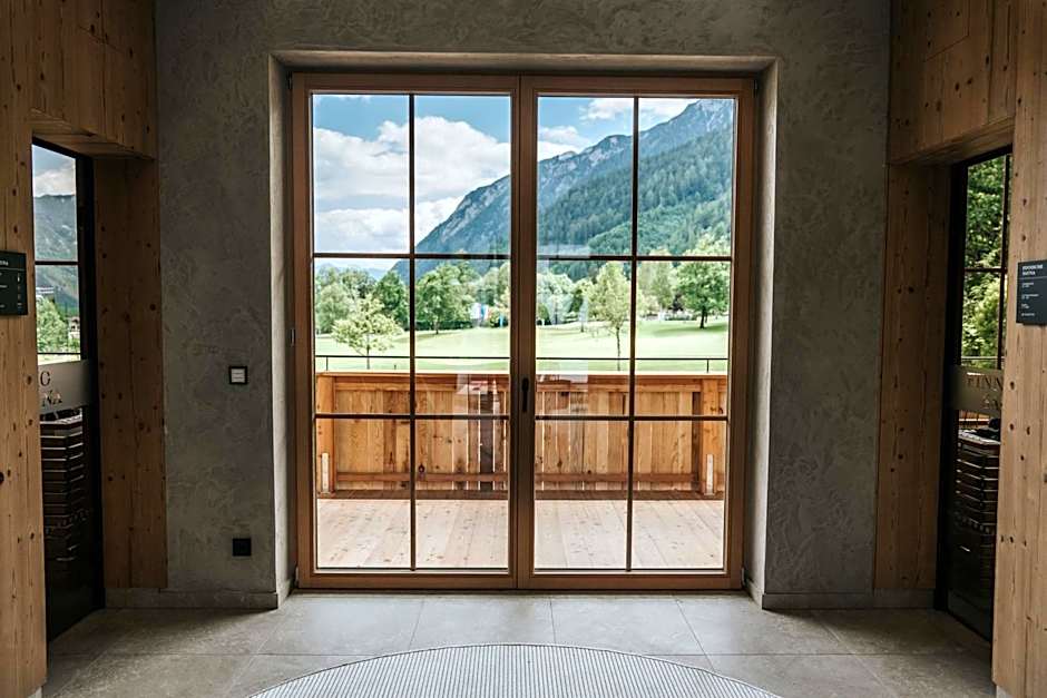 NOVA Moments Boutique Hotel