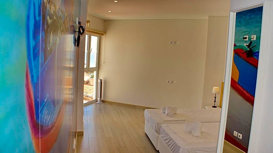 Topcity Hostel & Suites