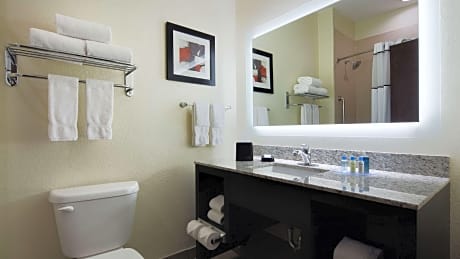 Suite-1 King 1 Queen, Non-Smoking, Kitchenette, Queen Bed In Bedroom, King Bed In Living Room, Full 