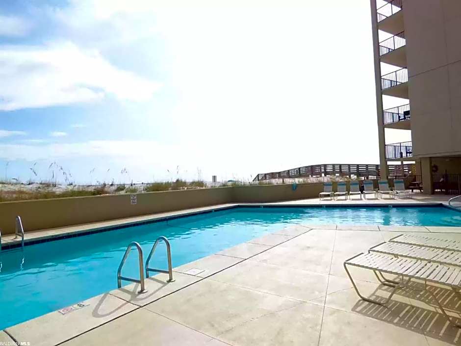 Ole River Hideway, Orange Beach, Updated 2 Bedroom Waterfront Condo, Wind Drift