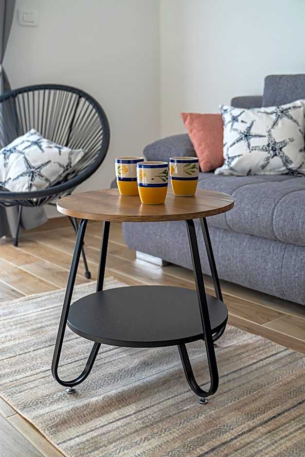 Tisno Laurel Apartments