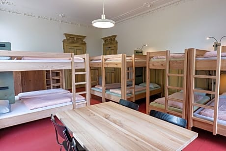 Single Bed in Dormitory Room