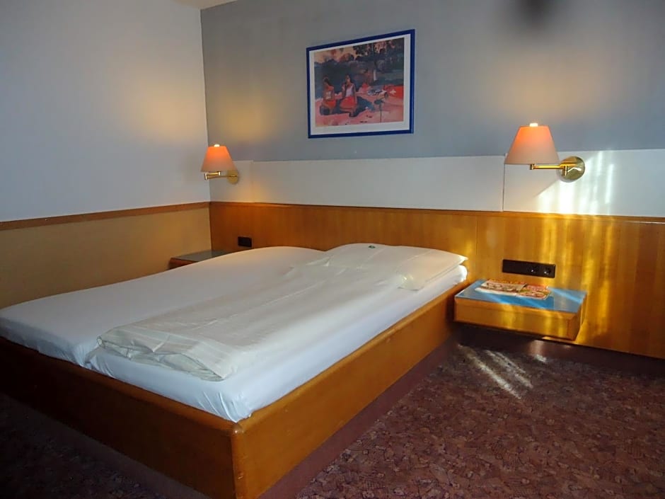 enjoyHotel garni Korntal Stuttgart