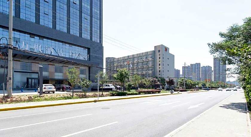 Fairfield by Marriott Xian North Station