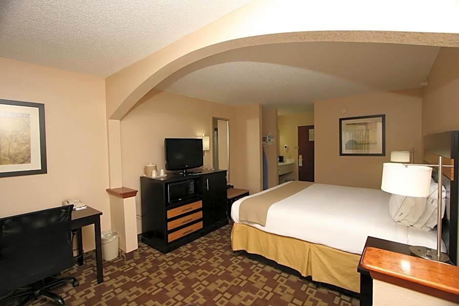 Country Inn & Suites by Radisson, Shelby, NC