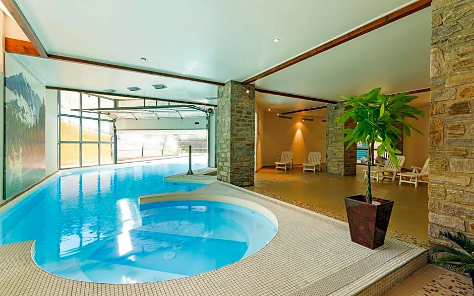 Lagrange Vacances Le Domaine des 100 Lacs