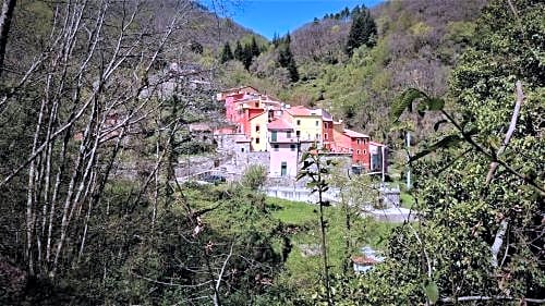 Borgo di Codeglia - Country Rooms