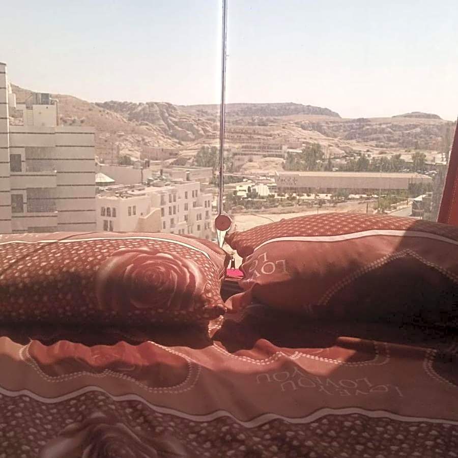Petra inbox Hostel