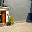 RedDoorz near Mertasari Beach
