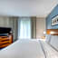 Fairfield Inn & Suites by Marriott Raleigh Crabtree Valley