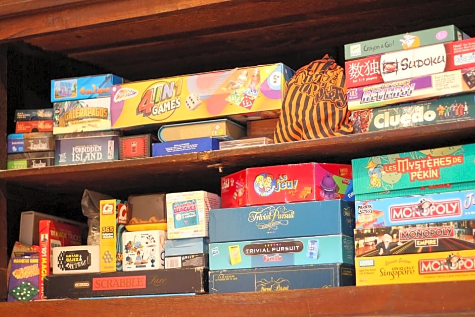 KERBELEG, ferme-manoir du XVè siècle, chambres grand confort