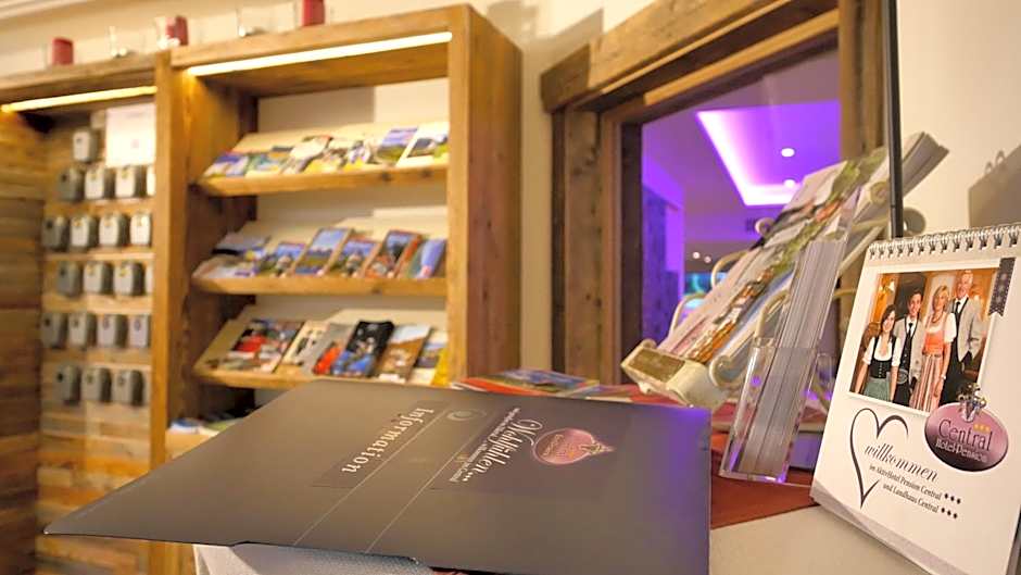 Hotel & Apart Central