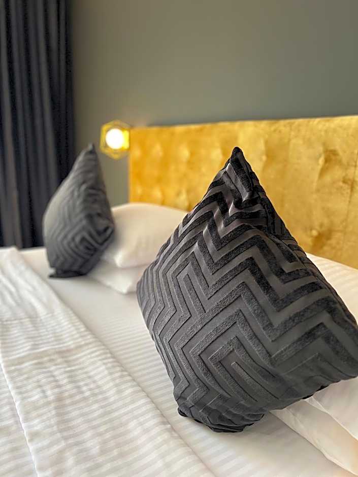 Krystal Boutique Mansion