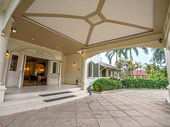 The Luang Say Residence