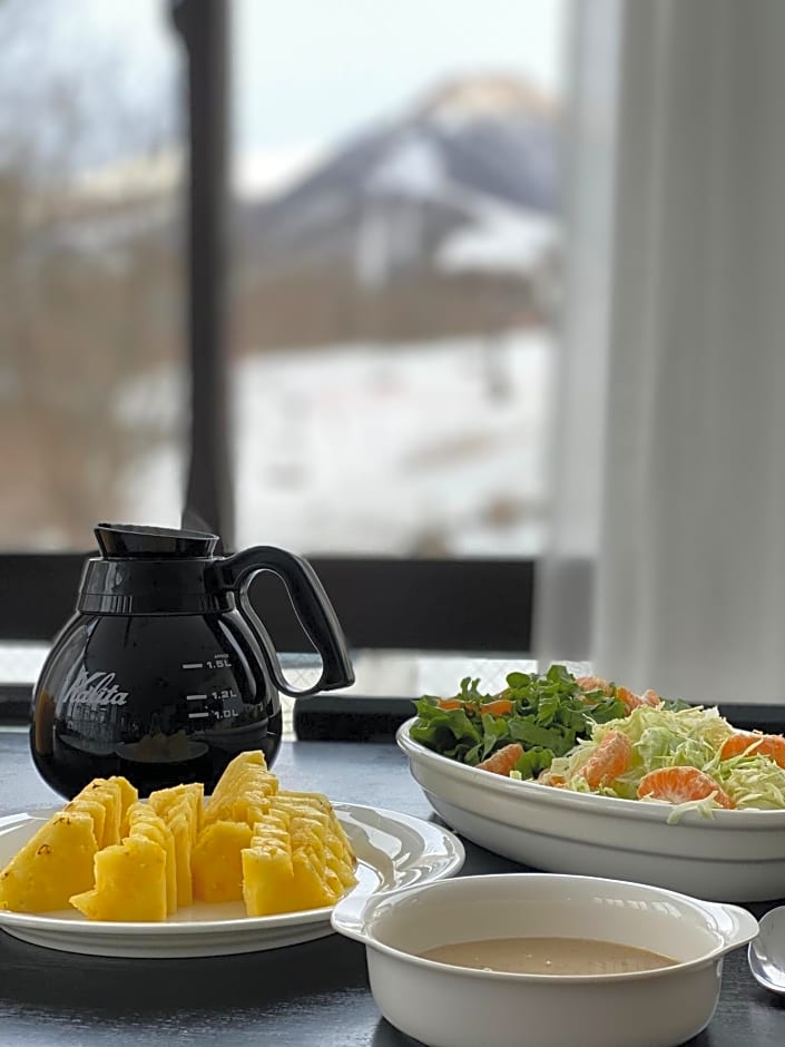 La Vista Hotel Tsugaike - Stay on the Slopes