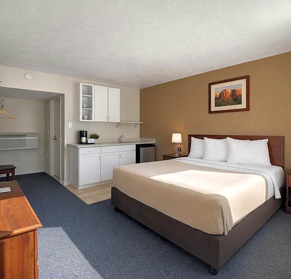 Lake Powell Canyon Inn