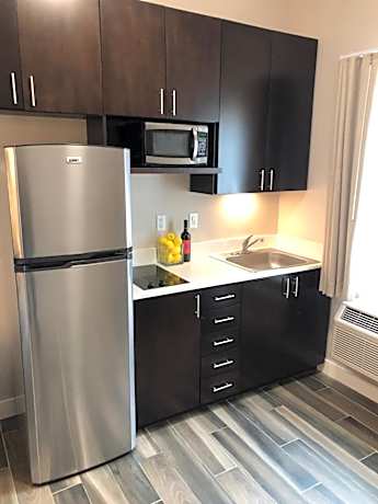 Solis Place in Old Town