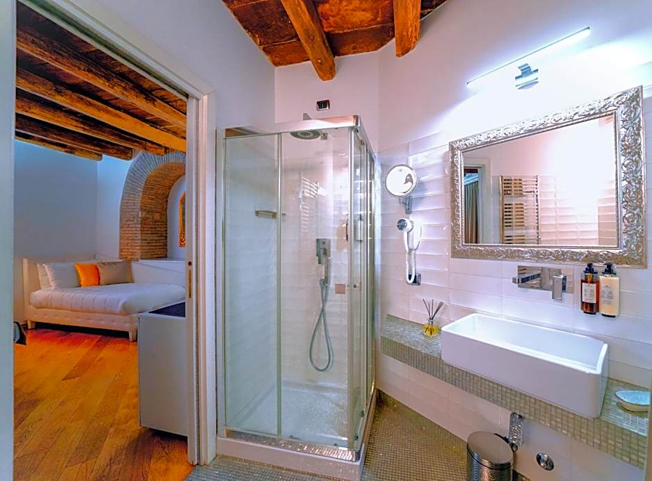 Maison Spagna Suites