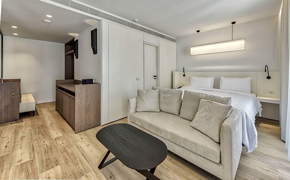 Bitzaro Boutique Hotel